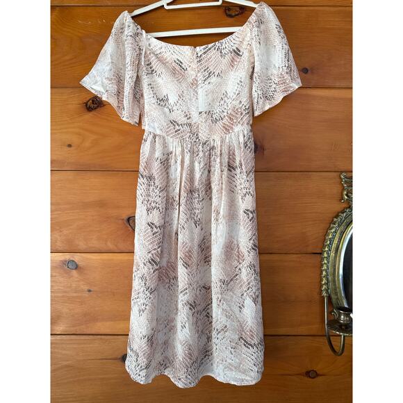 NWOT L’AGENCE Python Snake Skin Print Cut Out Front Silk Dress White Tan Size XS - Picture 2 of 4
